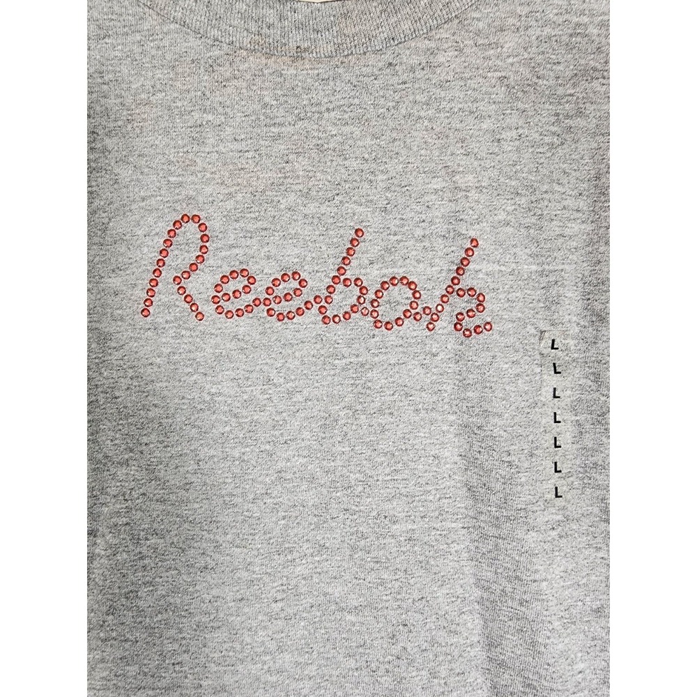 Reebok Womens NWT L Gray T-Shirt Red Studded Logo Athleisure Y2K Grunge Sporty - Picture 2 of 6
